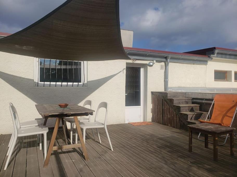 Studio Buena Vista Avec Terrasse Sur Jardin Bron Exterior foto